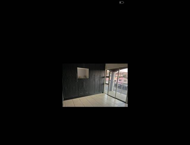 4 BEDROOM PROPERTY TO RENT IN MONTFORD